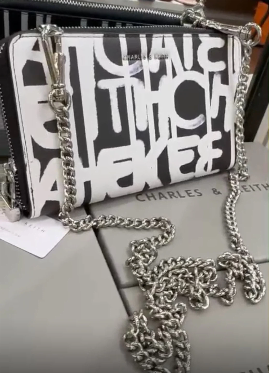 Charles & Keith Wallet - photo 4