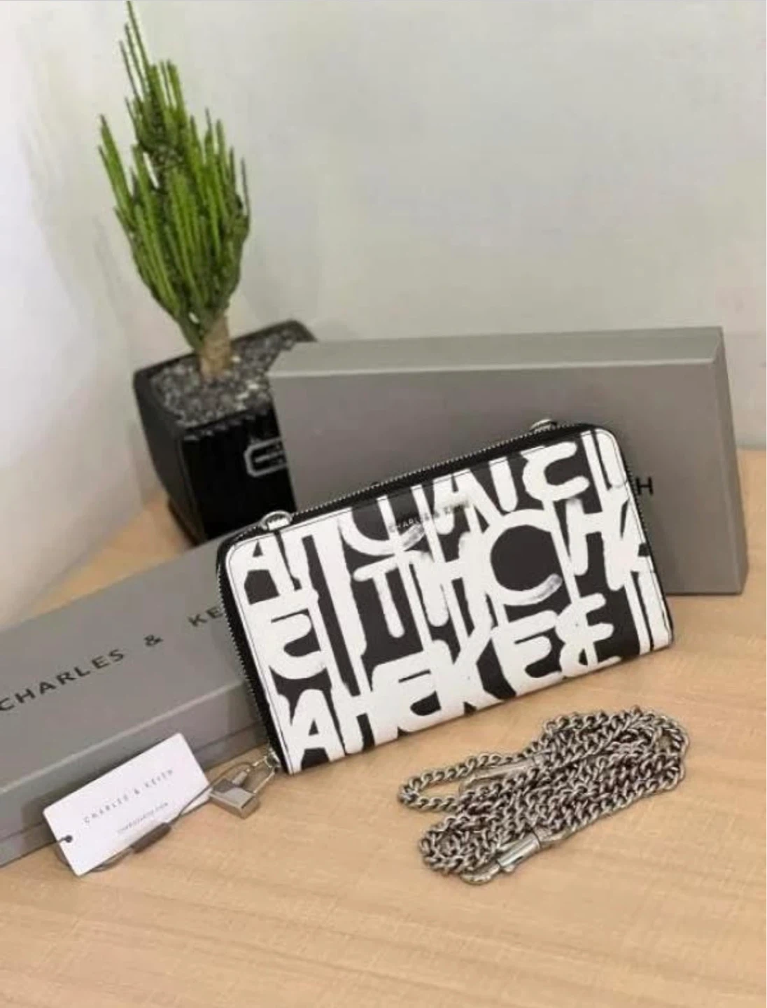 Charles & Keith Wallet - photo 2