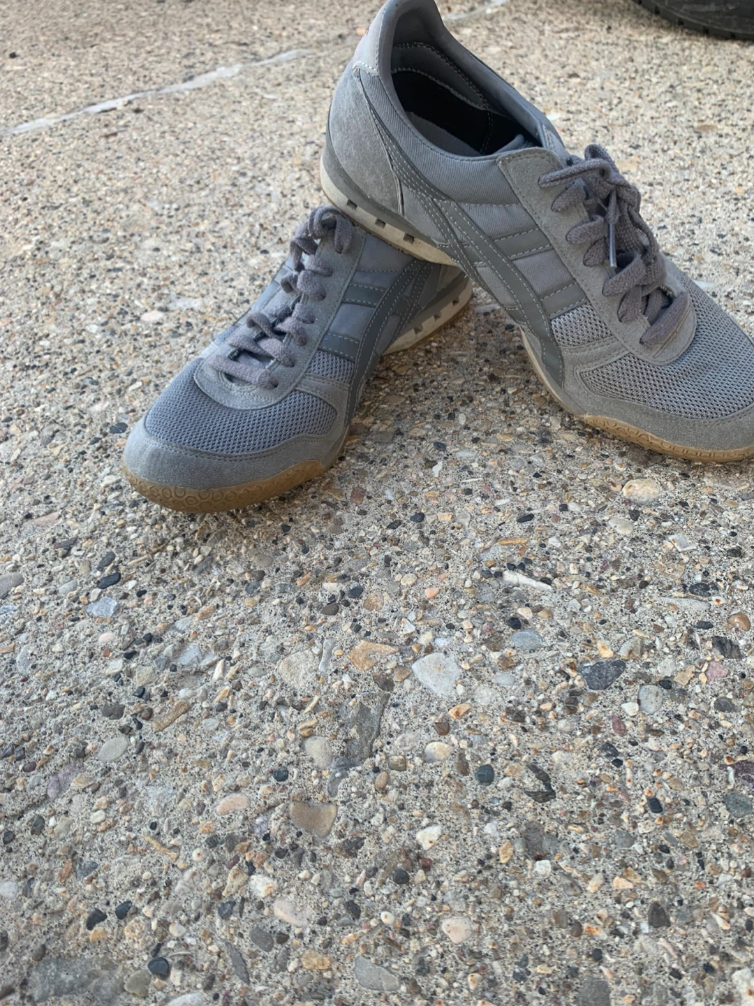 Onitsuka Tiger grey athletic shoes - photo 2