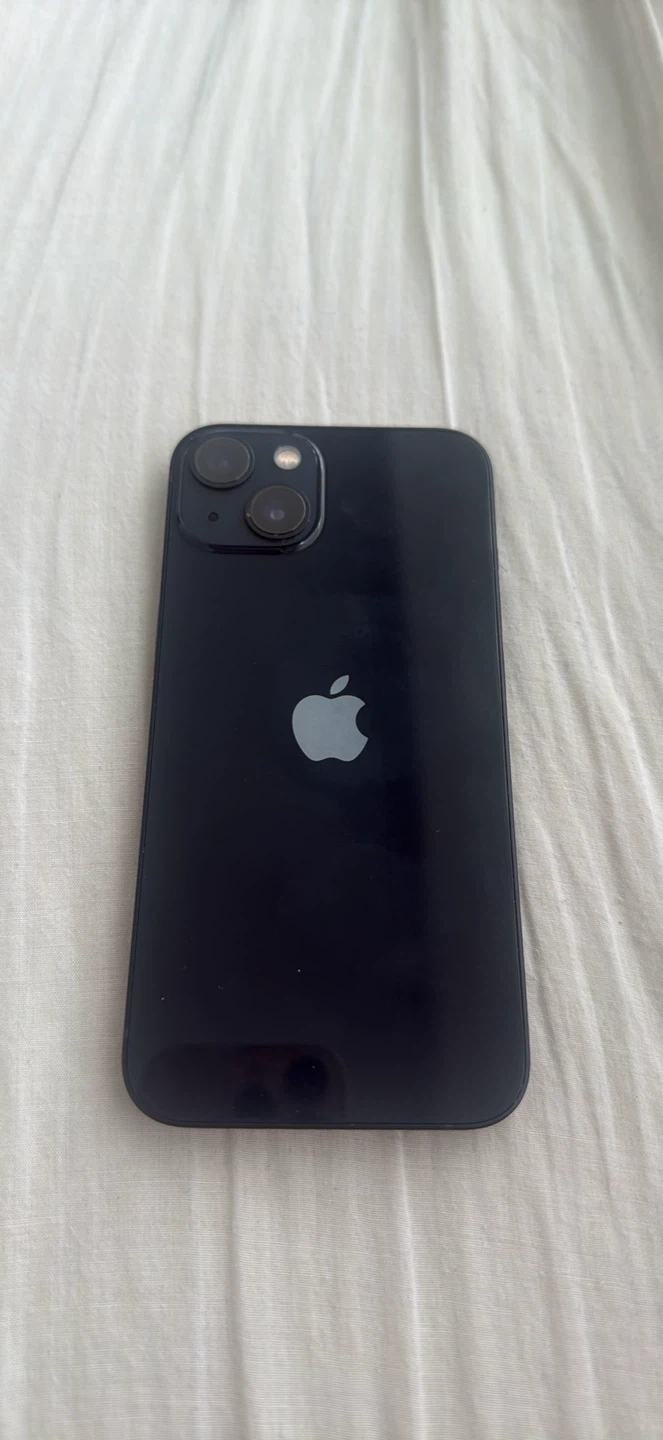 Apple iPhone 13 - Black - photo 2