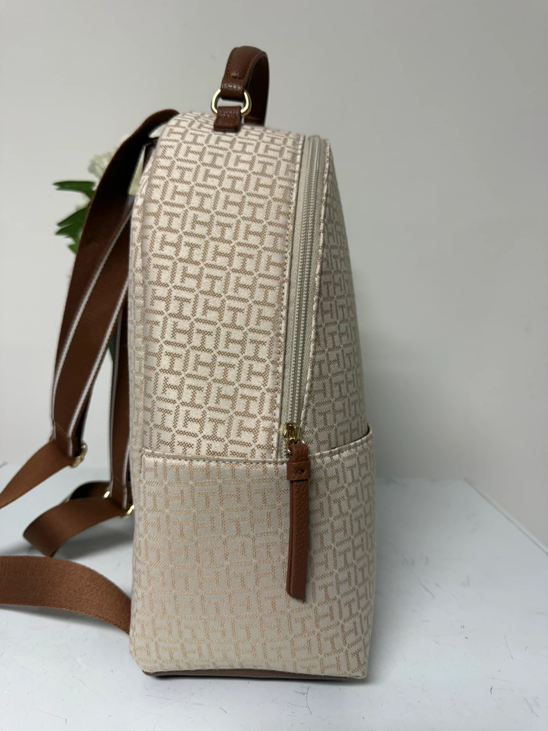 Tommy Hilfiger Monogram Backpack - photo 4