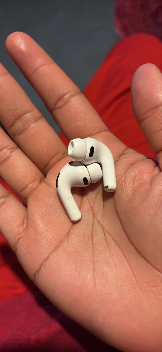 Apple AirPods Pro 3 - photo 2