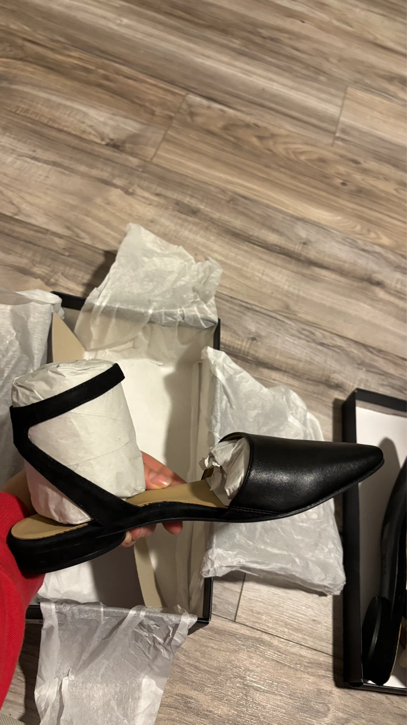 Brand New Naturalizer Hartley Black Leather Flats - Size 8M - photo 5