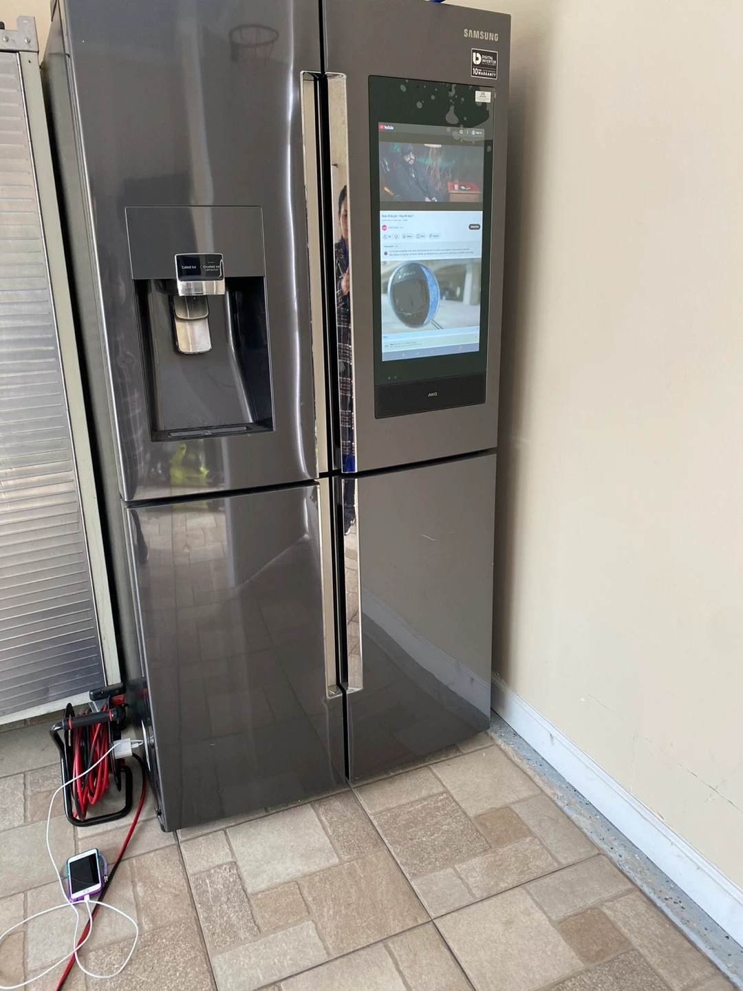Samsung 4-Door French Door Refrigerator with Family Hub