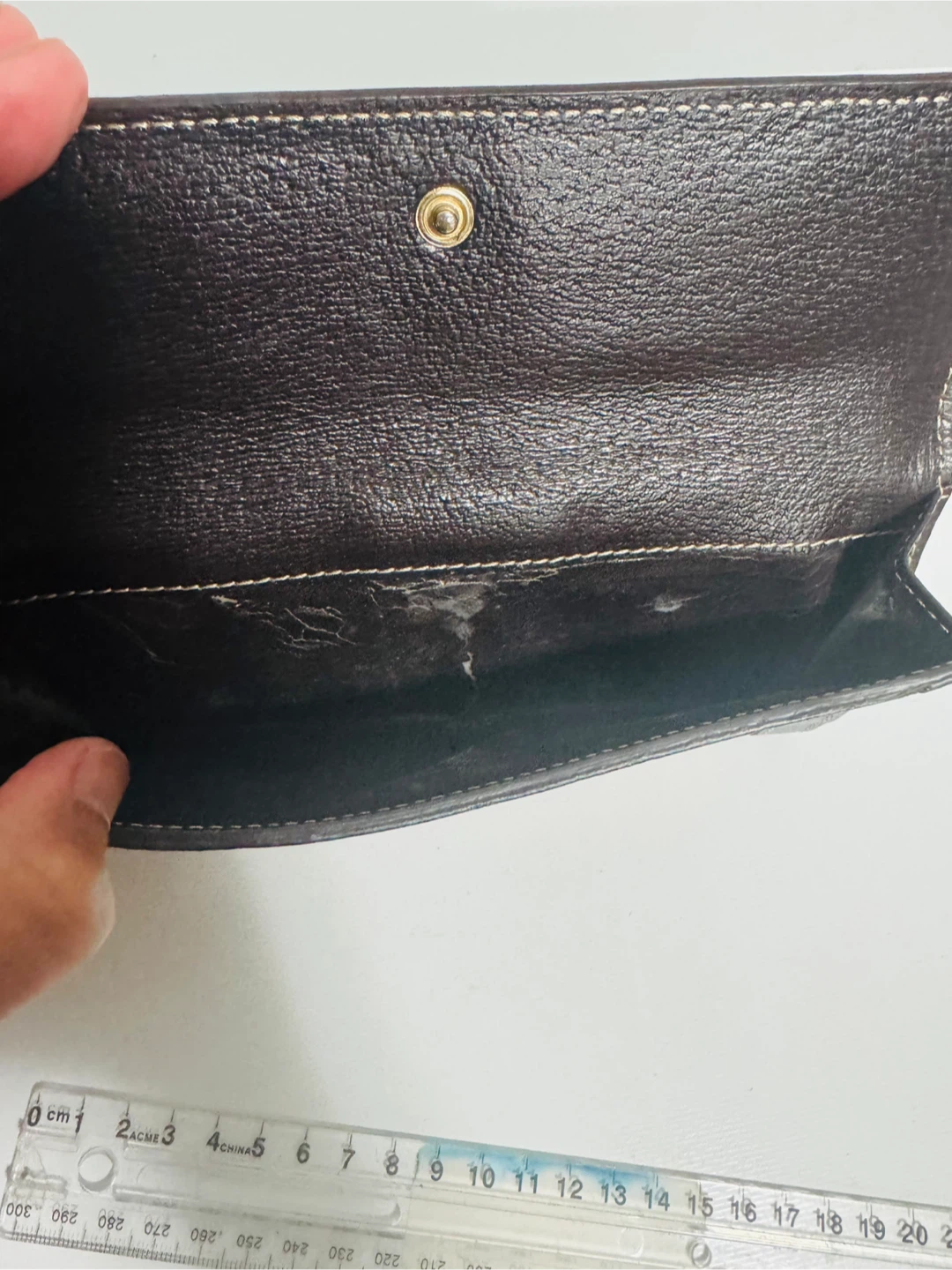 Gucci GG Monogram Wallet - photo 5