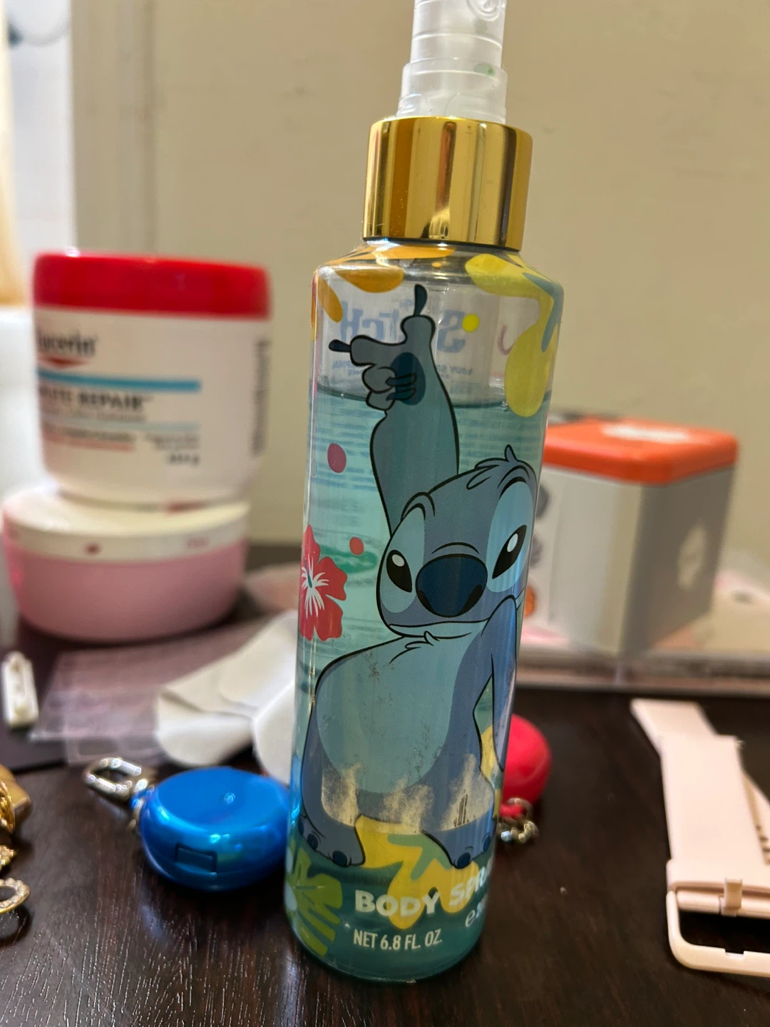 Body Spray with Stitch Design