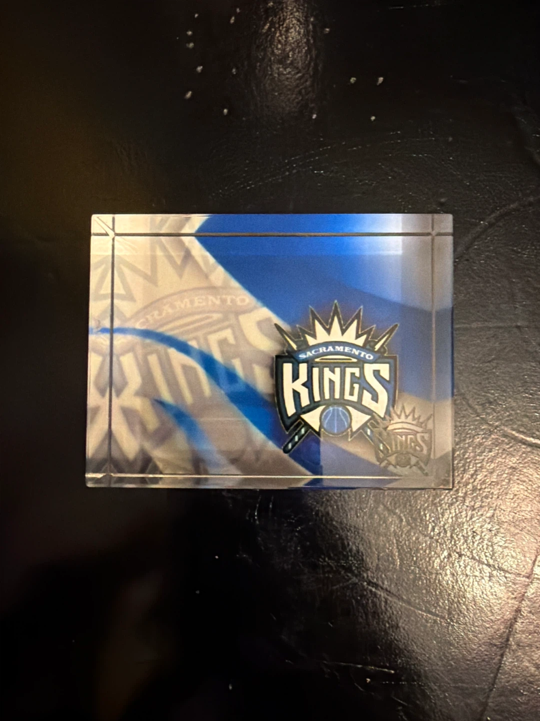 LeBron James & Sacramento Kings Collectible glass plaques - photo 3