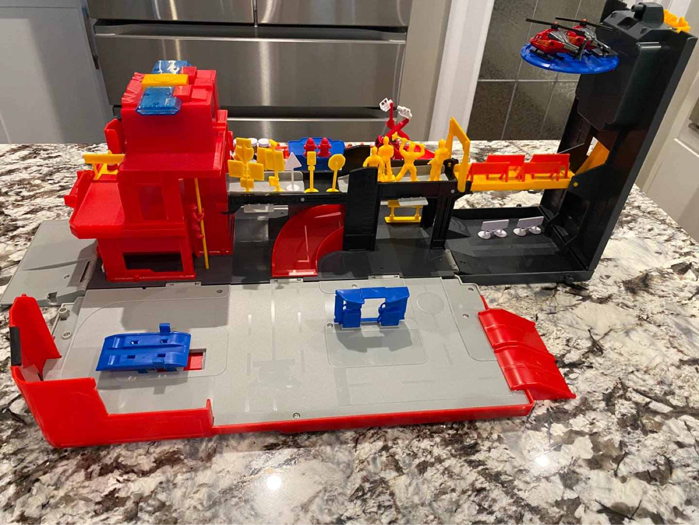 Folding Fire Station Playset with Vehicles and Accessories - photo 4