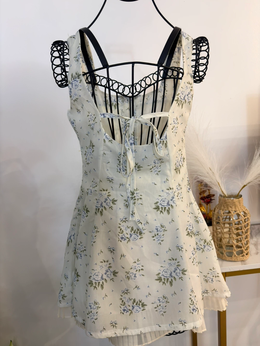 Boutique style-Cream Floral Mini Dress - photo 4