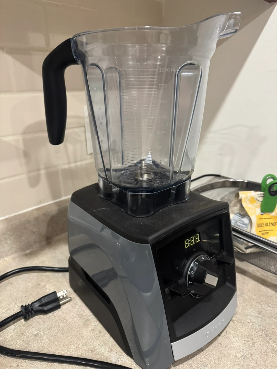 Vitamix Blender - photo 2