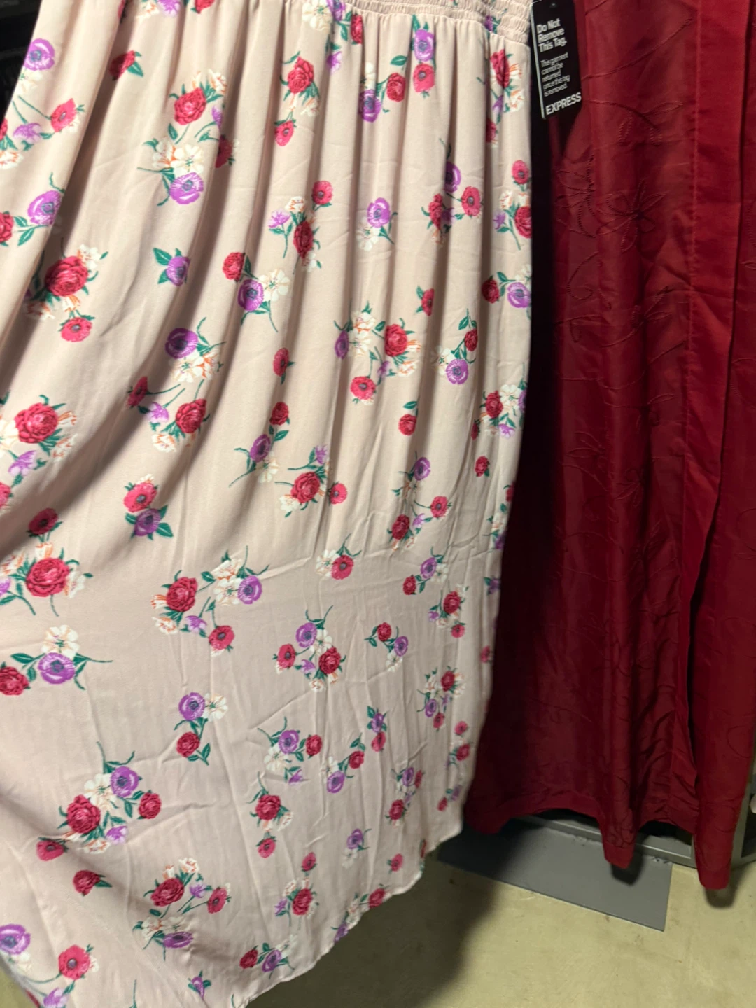 Express Floral Smocked Waist Midi Dress - photo 5