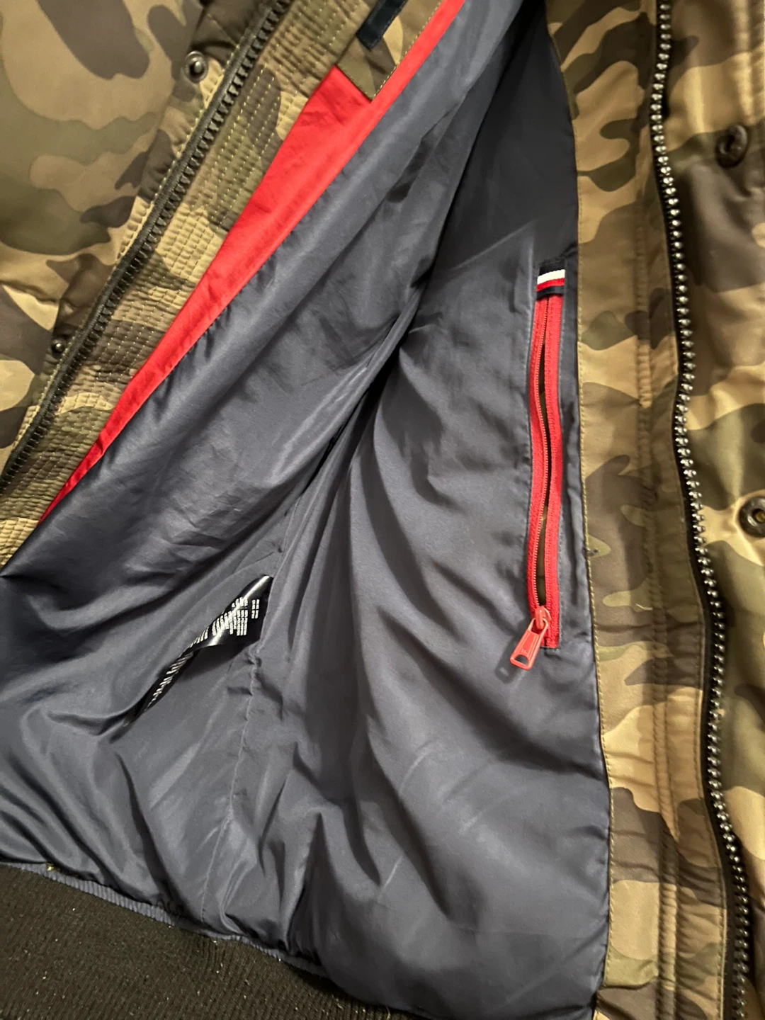 Tommy Hilfiger Camo Puffer Jacket - photo 4