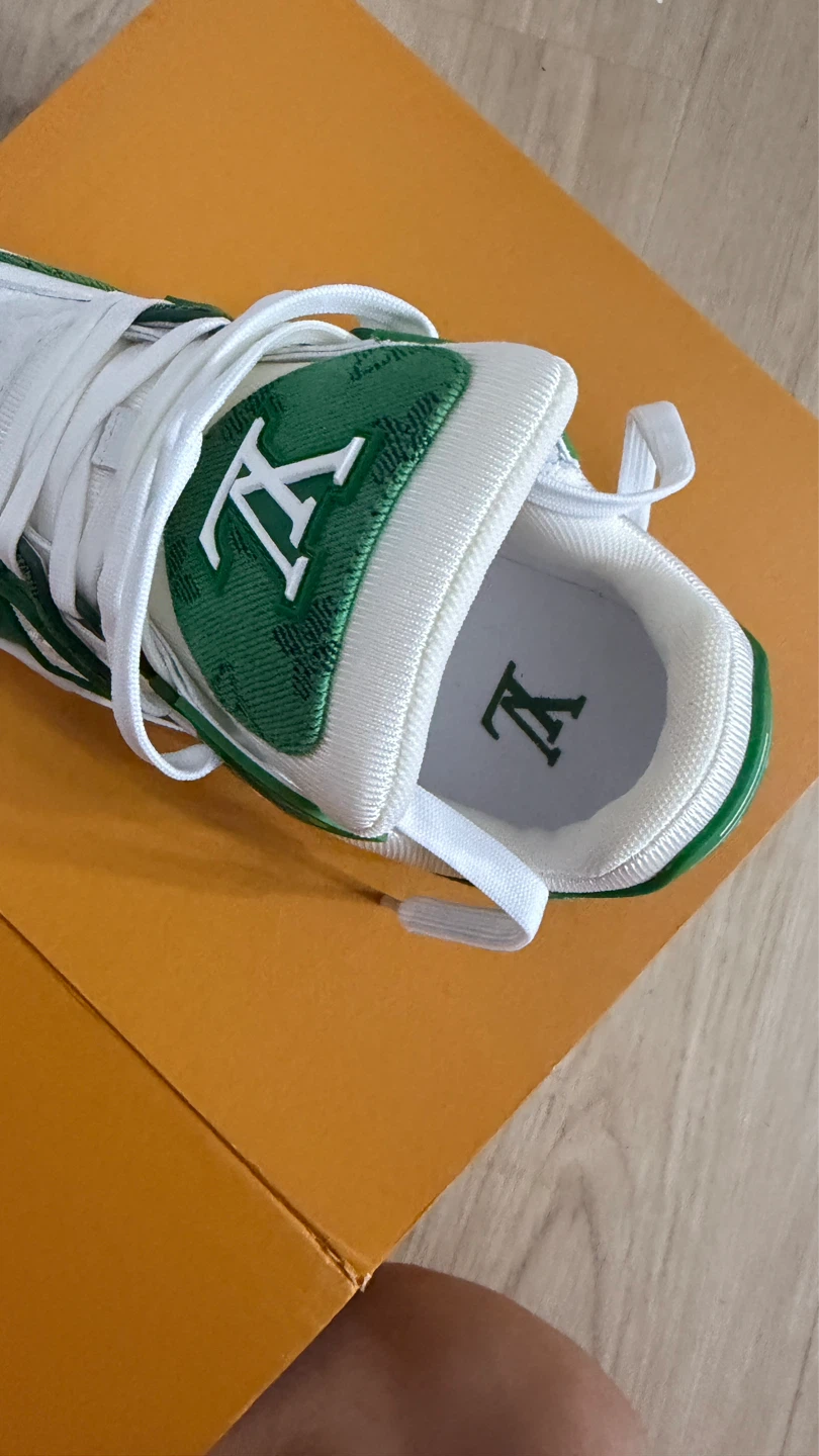 Louis Vuitton Green & White Sneakers - photo 3