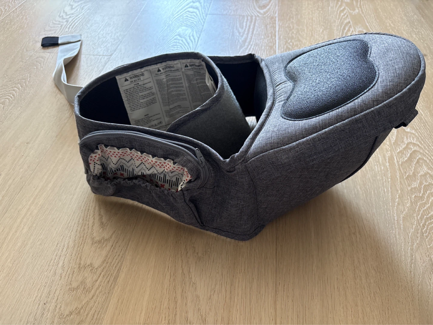 i-angel Hip Seat Baby Carrier