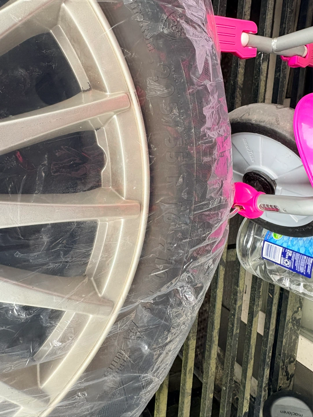4 Winter tires  with wheel cap and hap cap205/ 55R 16.910