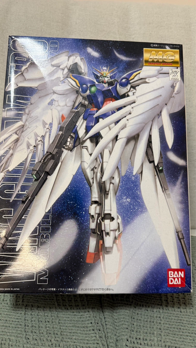 Wing Gundam Zero MG 1/100 - photo 3