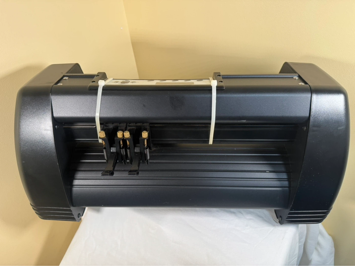 Cutting Plotter KI-375 - photo 4