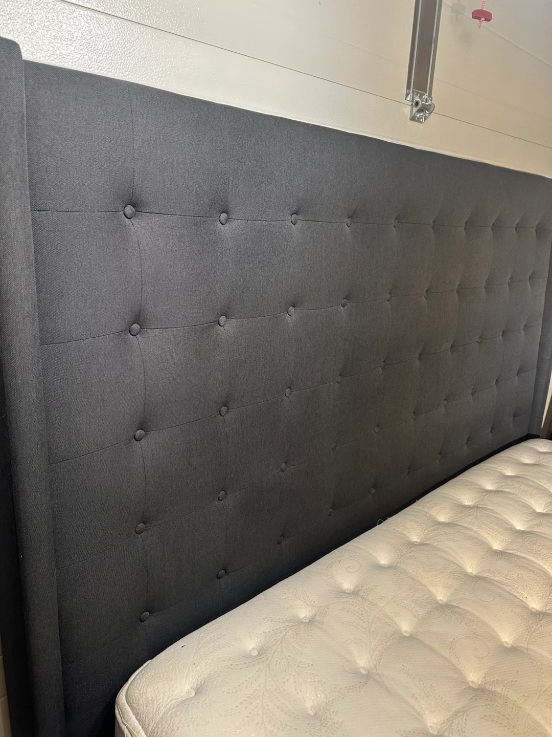 King Bed Frame & Mattress Set – Excellent Condition - photo 3