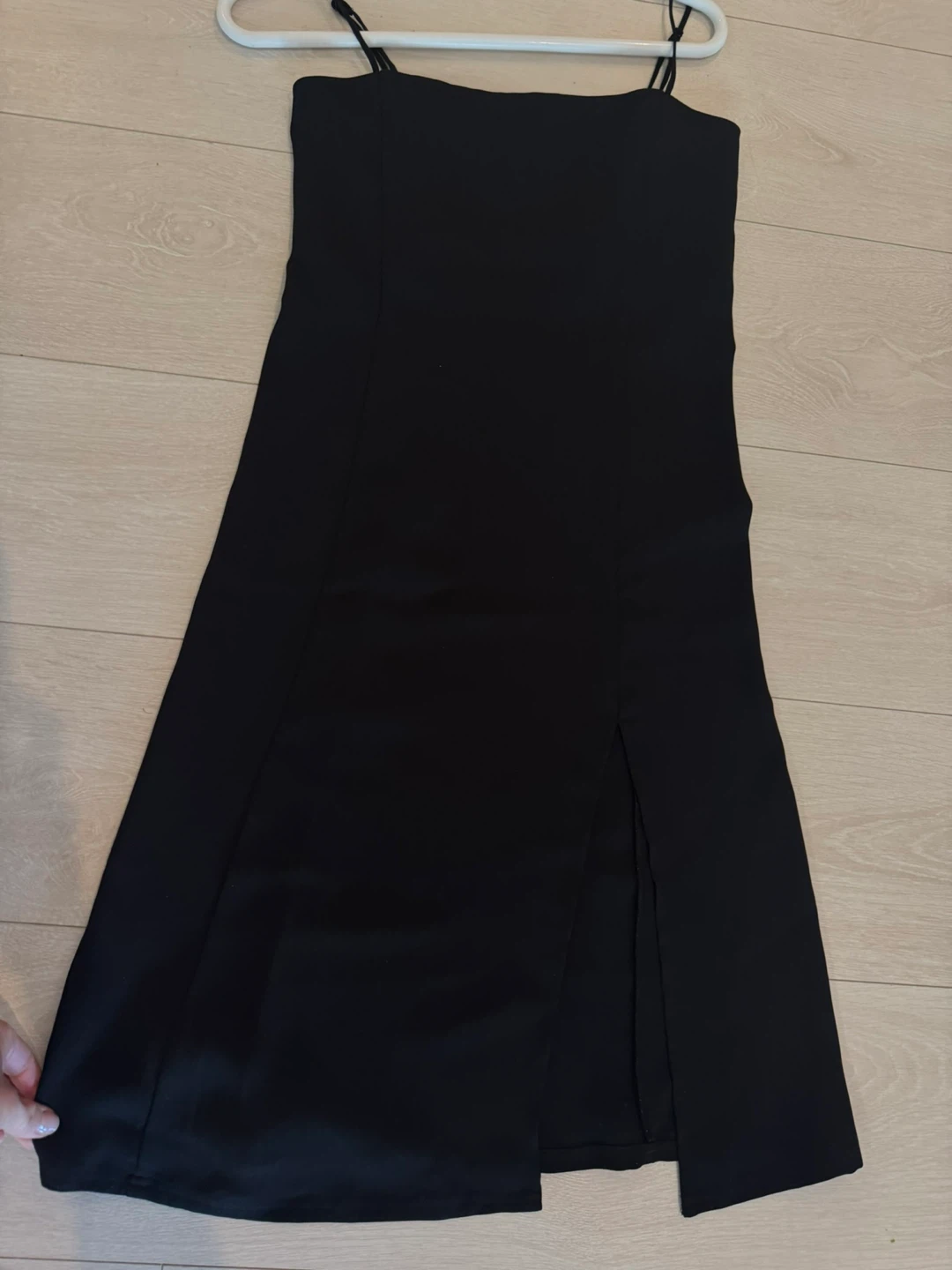 Babaton Black Maxi Dress with Side Slit - XXS