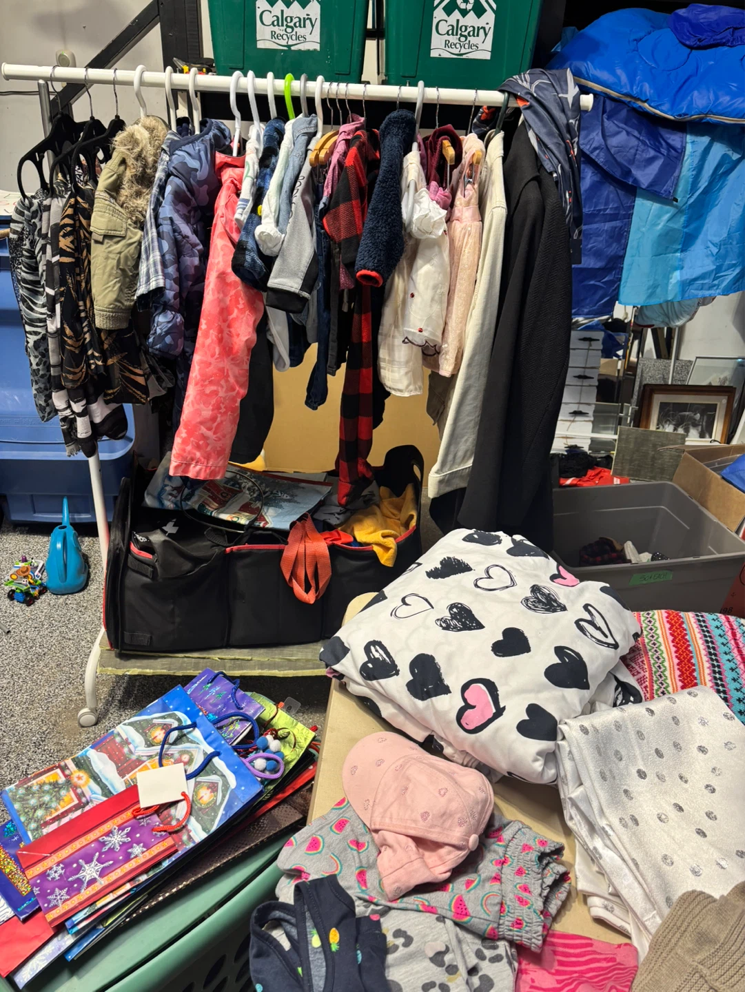 Woodbine SW..Garage Sale - photo 5