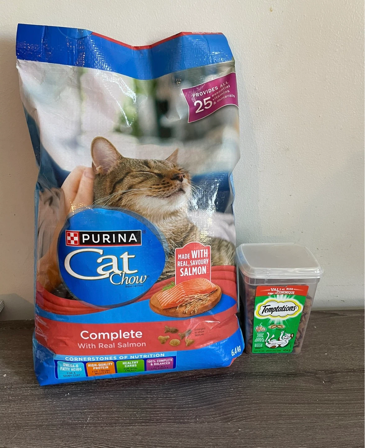 Brand New Cat Food & Treats