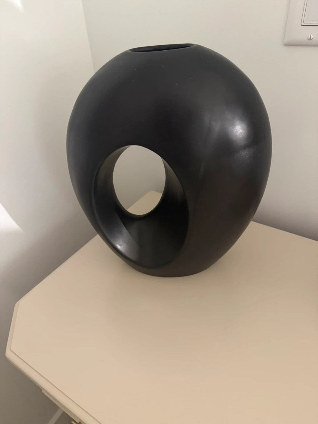 Decorative Black Sphere Vase