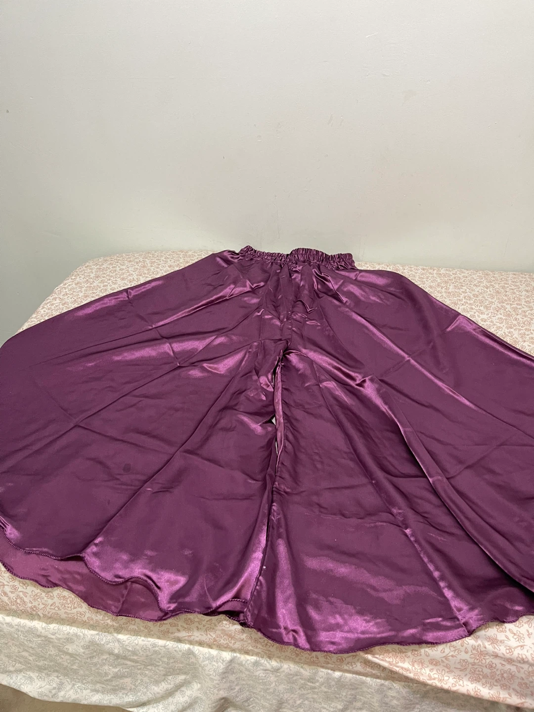 Purple Embroidered Kurti with Palazzo Pants and  net Dupatta - photo 3
