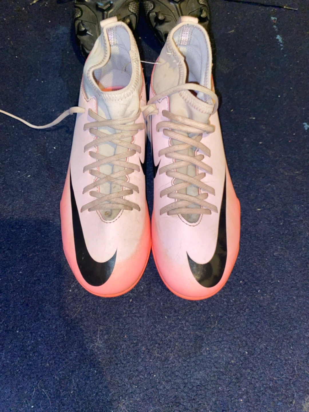 2 soccer kids cleats Nike cleats - photo 2