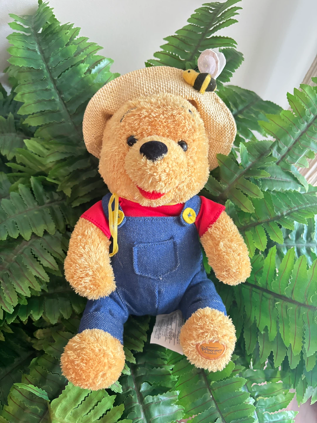 Disney Store Exclusive Winnie the Pooh 🐝🍯