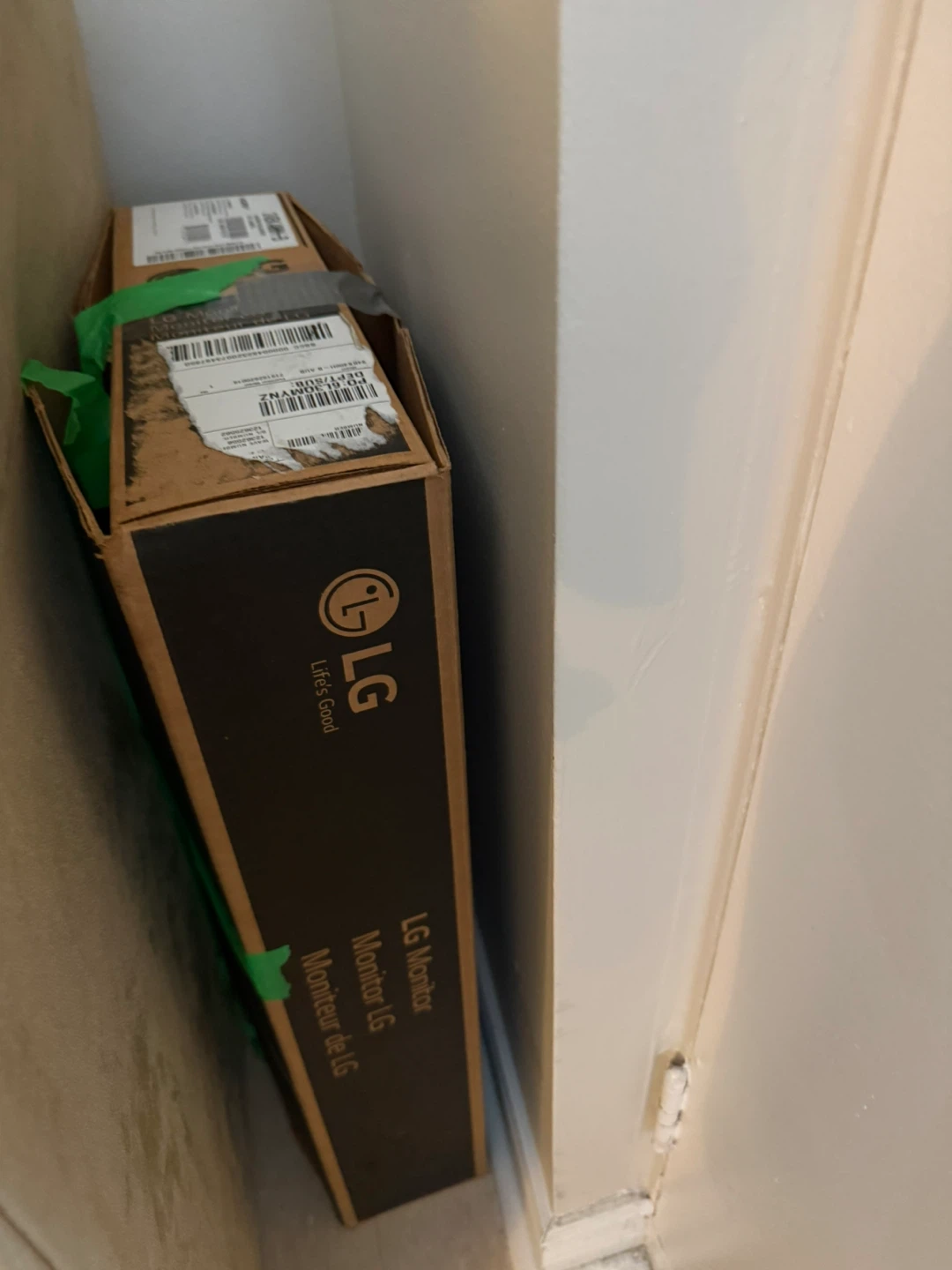 LG Monitor Box
