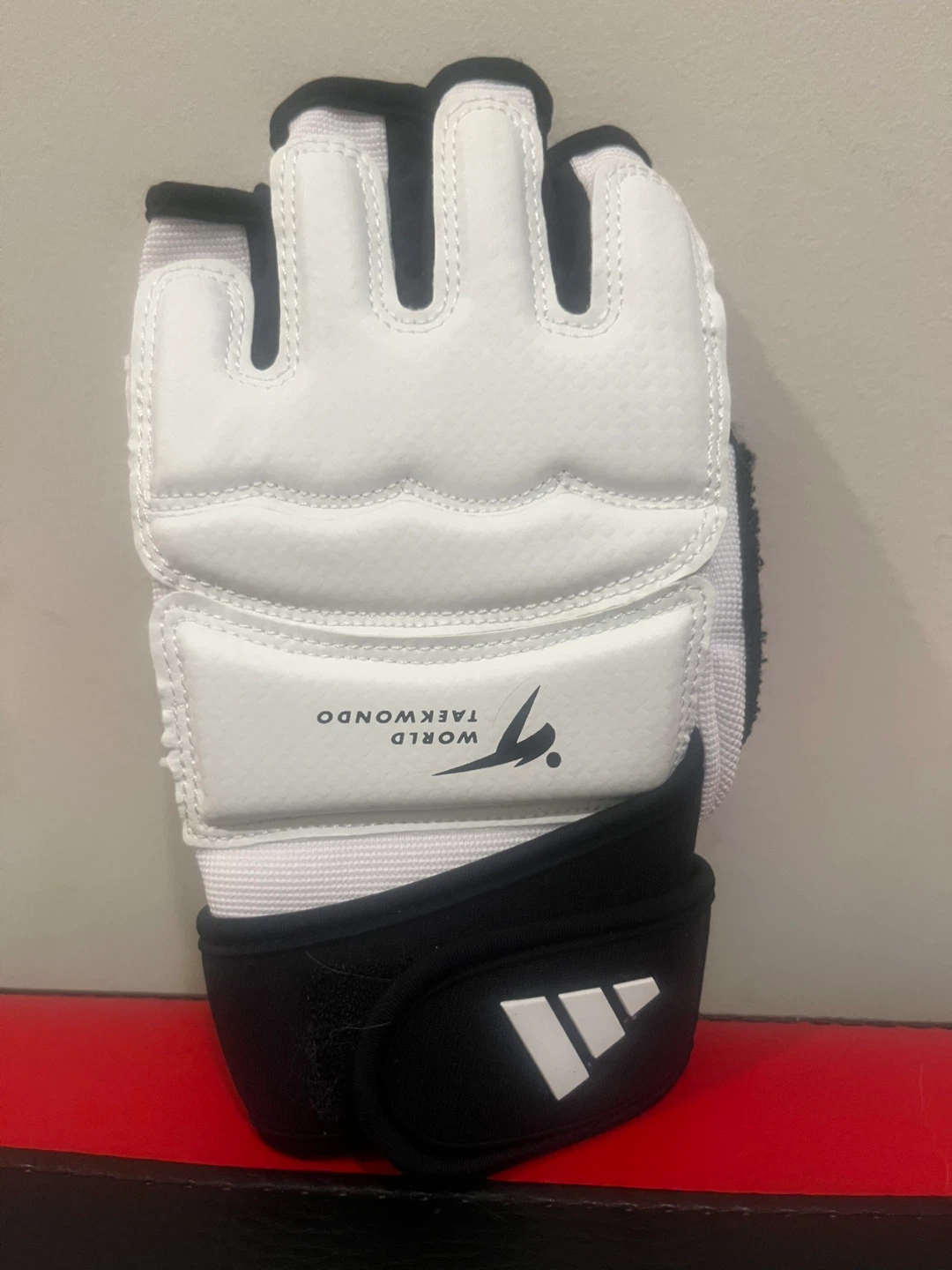 Adidas World Taekwondo approved glove