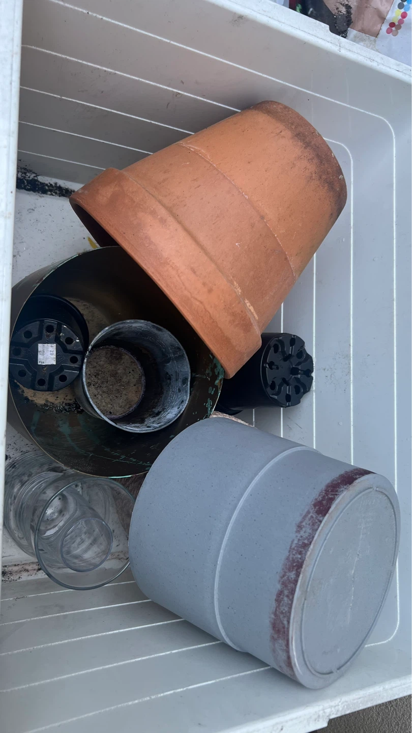 Assorted Plant Pots - photo 2