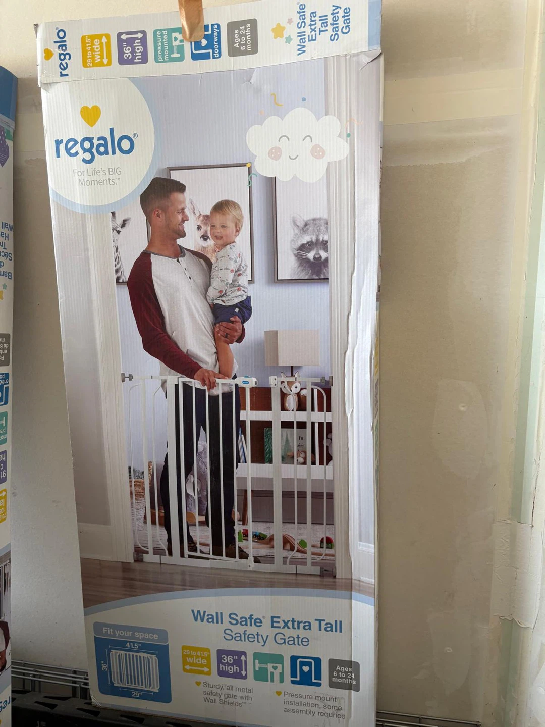 2 pieces.. Regalo Wall Safe Extra Tall Safety Gate 29-41.5" Wide