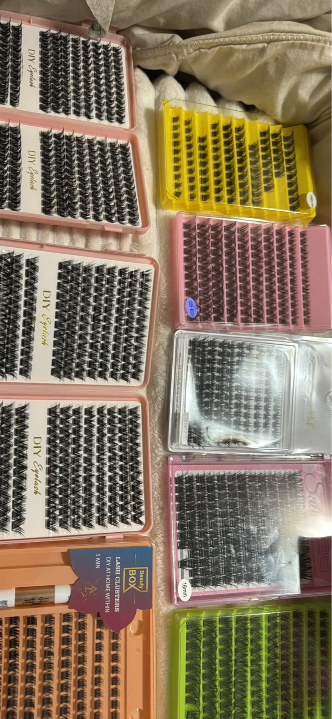 8 packs of lash clusters