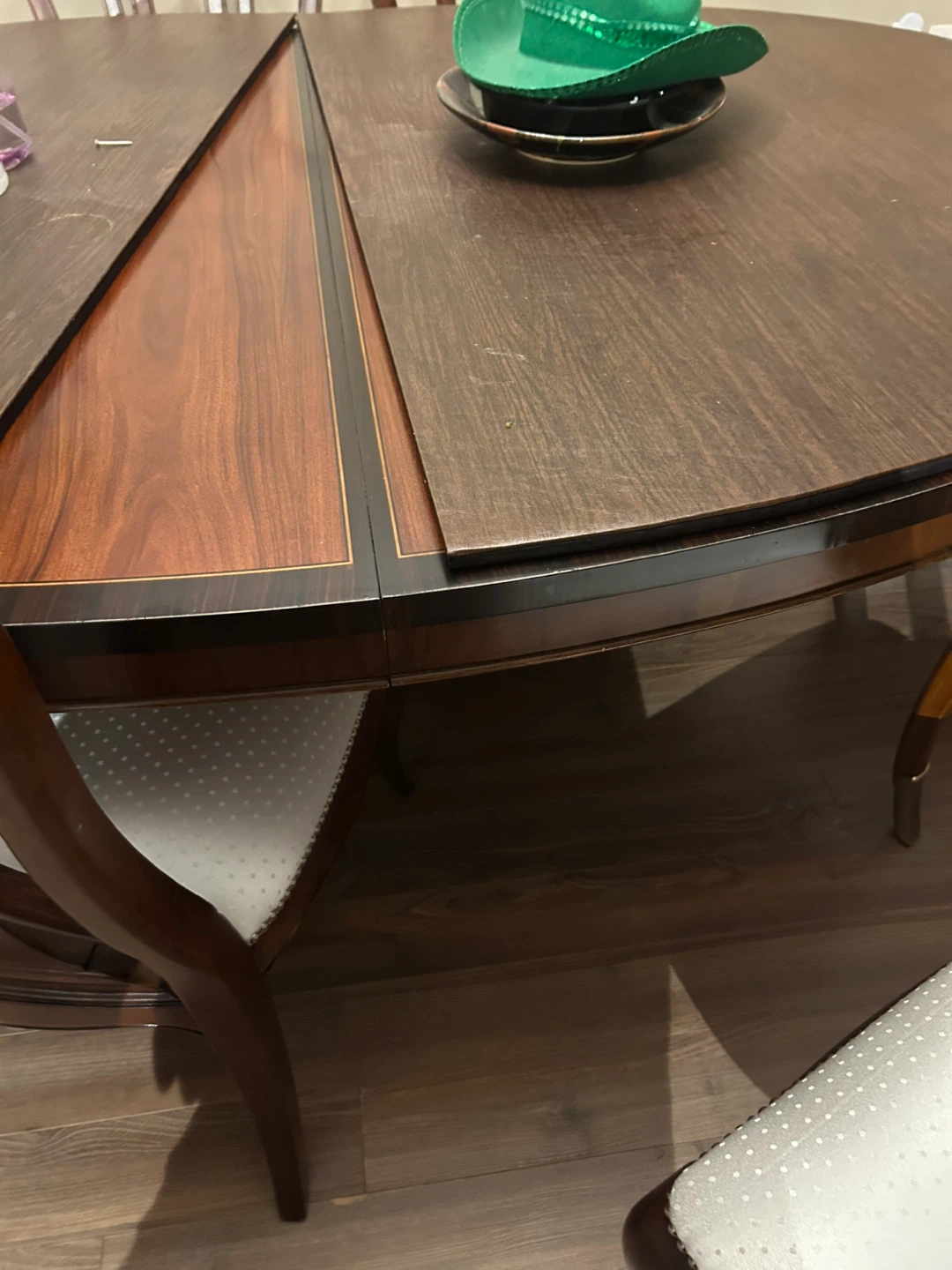 American Drew, Bob Mackie dining set - photo 2