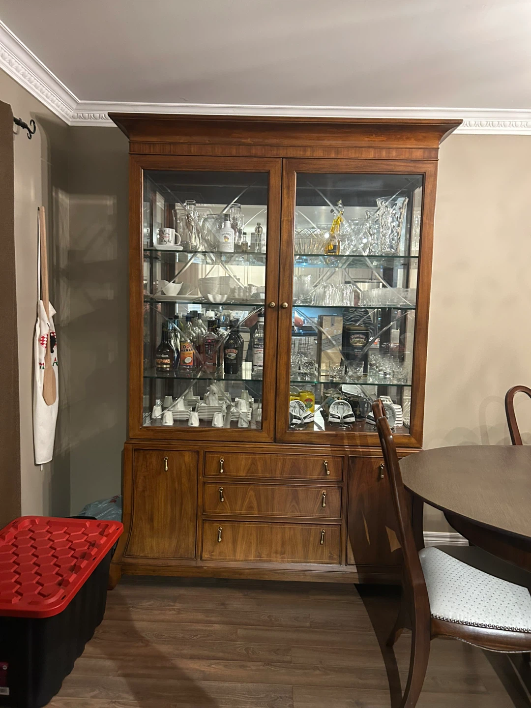 American Drew, Bob Mackie dining set - photo 5