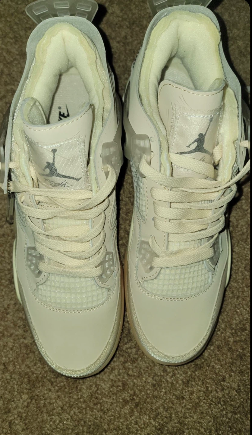 Air Jordan 4 - photo 4