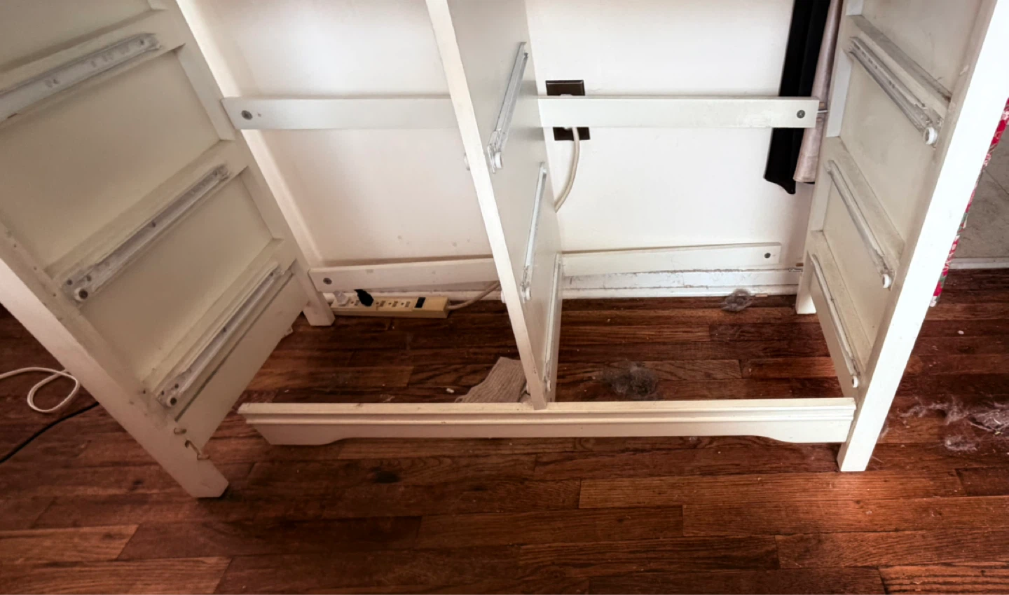 White Dresser ⭐️Handyman Special - photo 2
