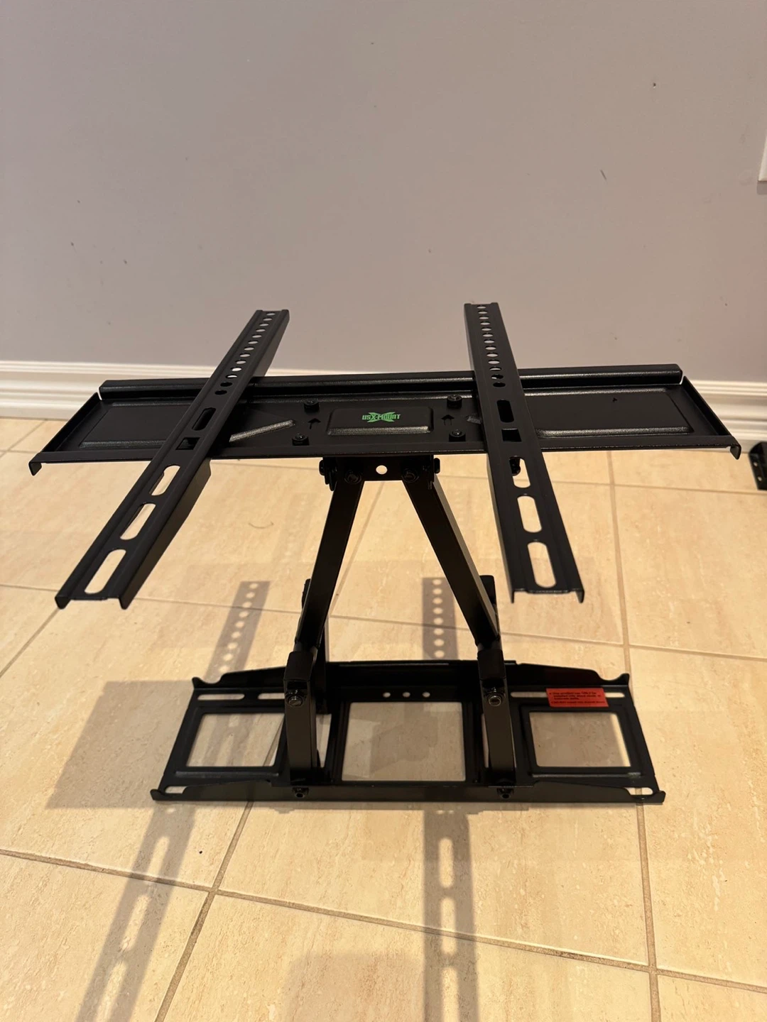 Full Motion TV Wall Mount