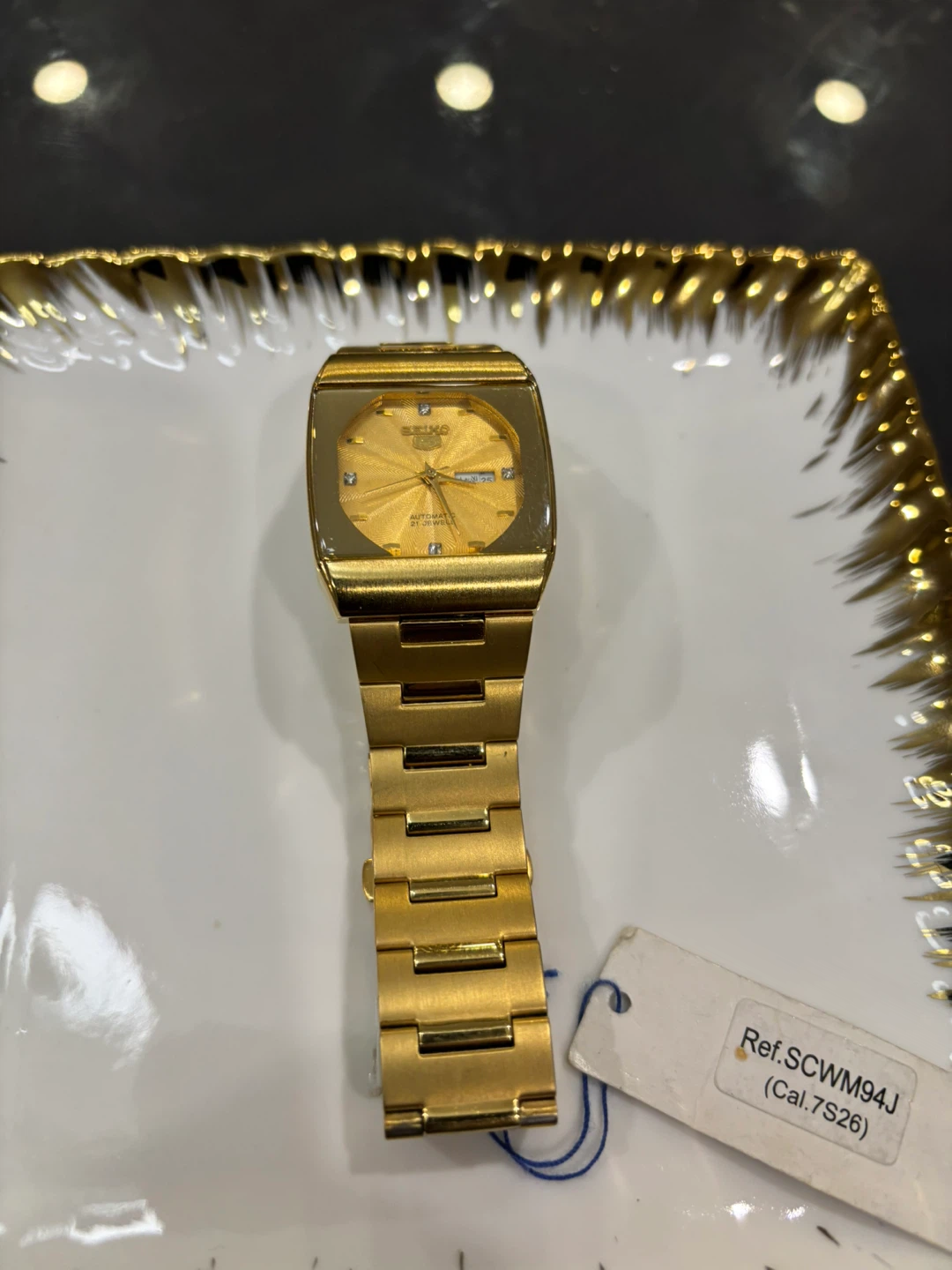 Seiko Automatic Gold Tone Watch - photo 2