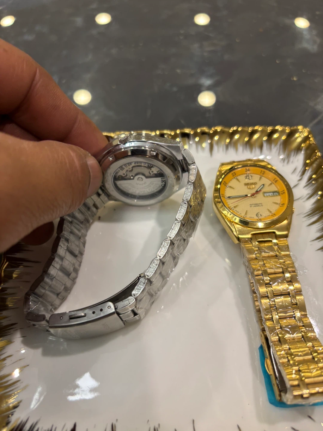 Seiko Automatic Watches (Silver & Gold) - photo 3