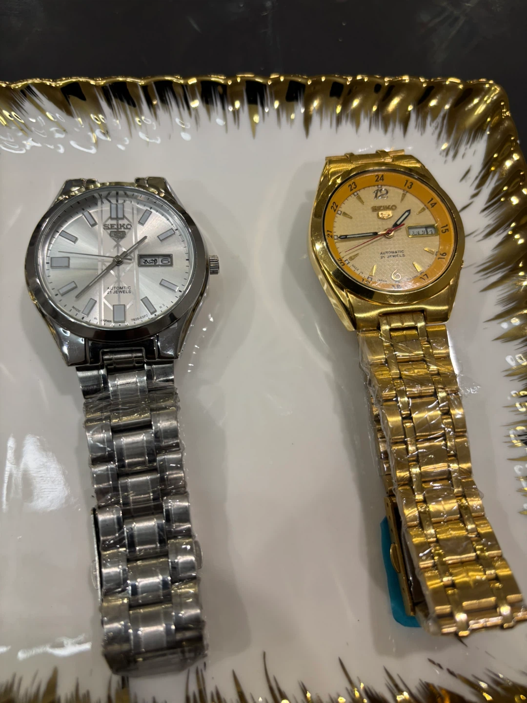 Seiko Automatic Watches (Silver & Gold) - photo 2