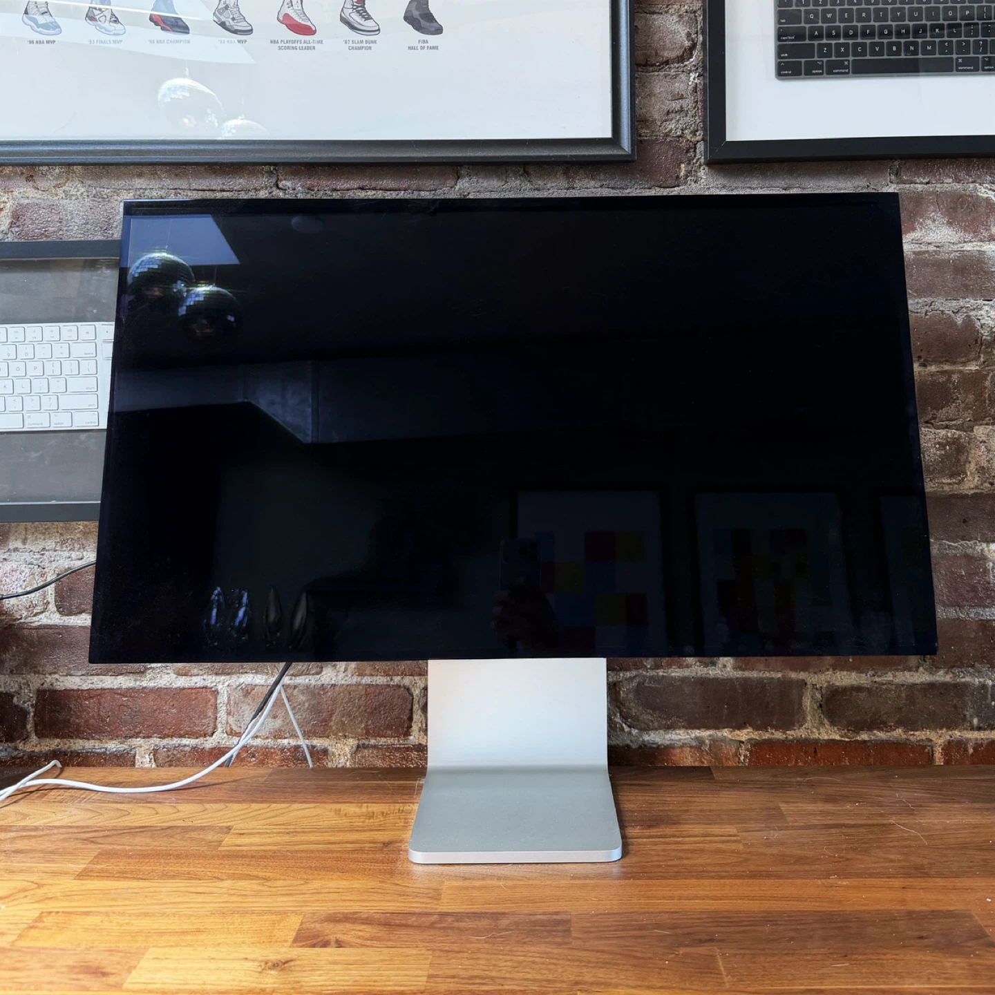 Apple Pro Display XDR Monitor - photo 2