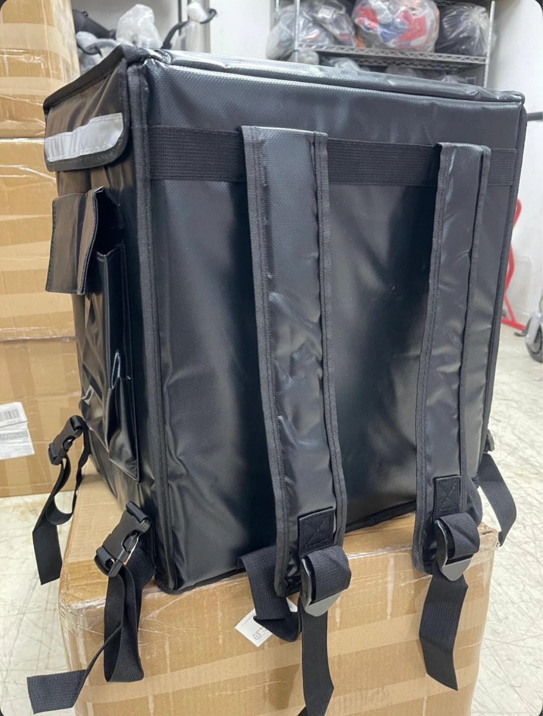 Black Insulated Delivery Backpack - photo 2