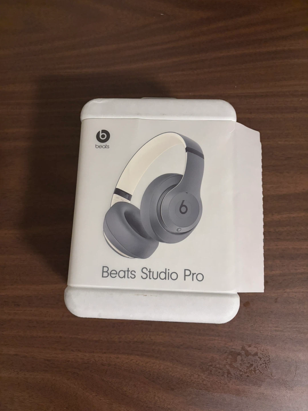 Beats Studio Pro - Black + Apple Care