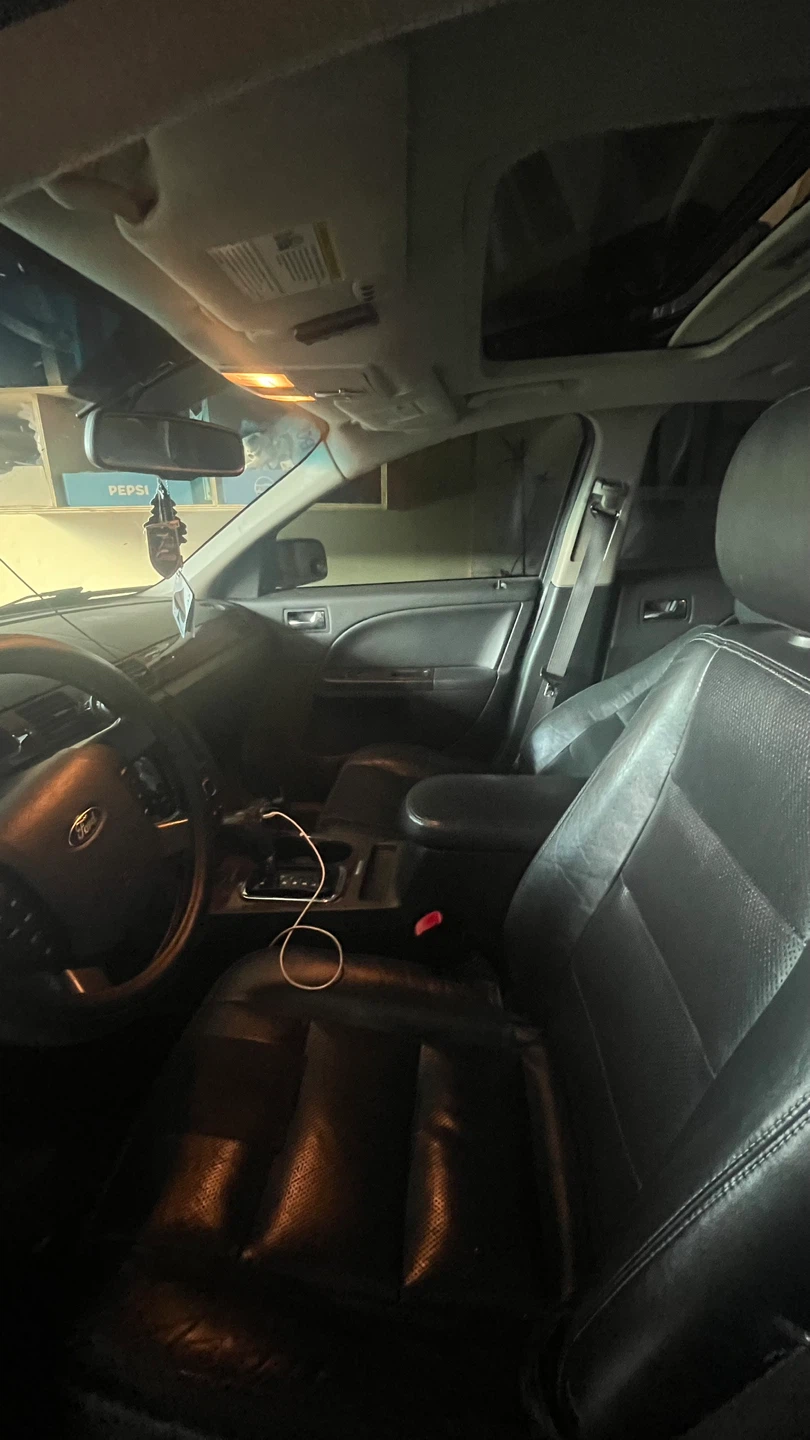 2009 Ford Taurus Limited - 3.5L V6 - photo 5