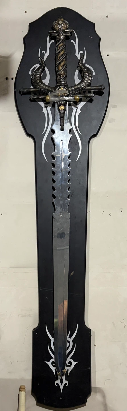 Fantasy display sword with wall plaque - photo 2
