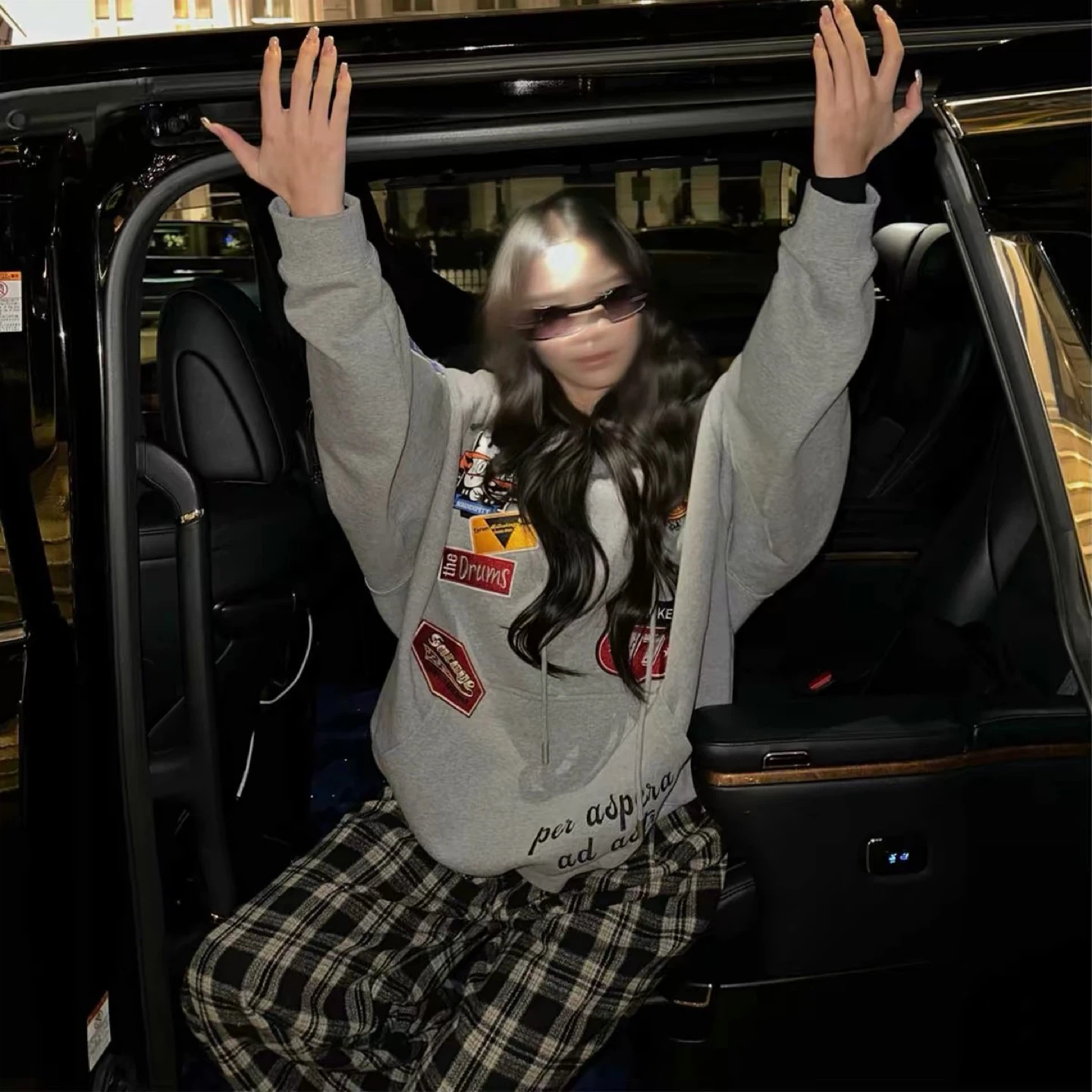 embroidered grey hoodie - photo 3