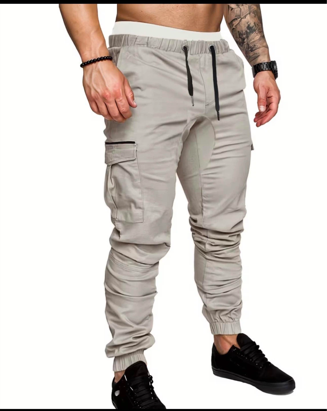 Men's Grey Cargo Jogger/ work Pants. Size Medium (34 waist)