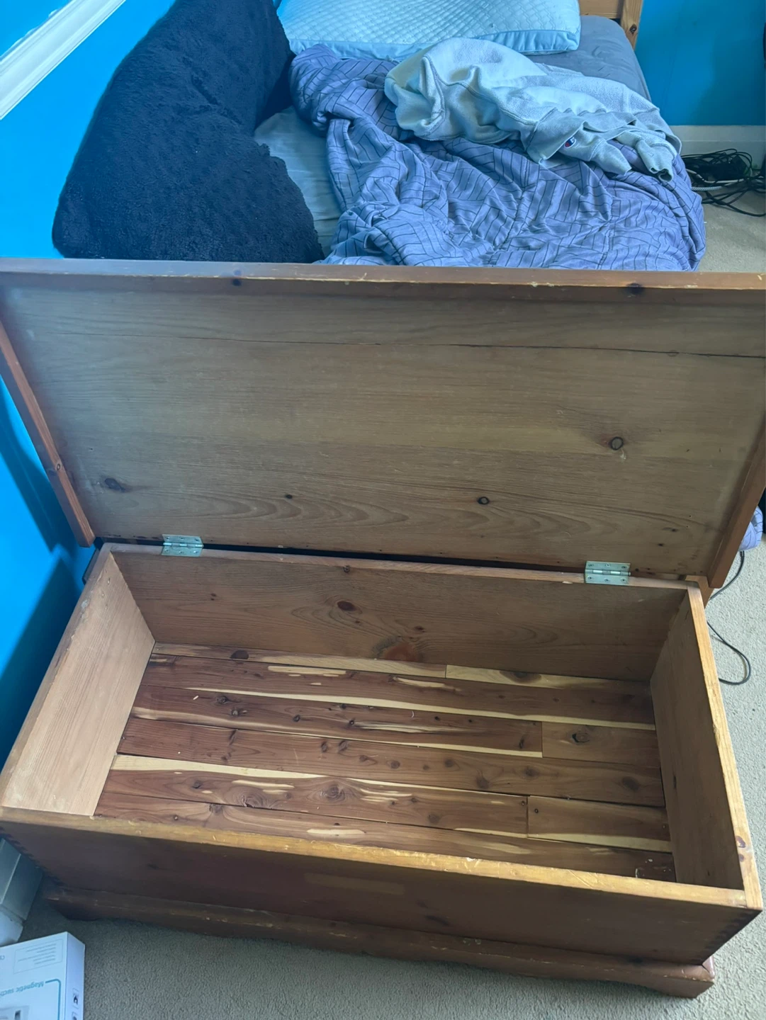Wooden Blanket Chest - photo 2